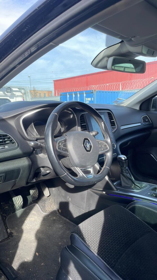 RENAULT MEGANE – 27/03 à 16H20 – Image 6