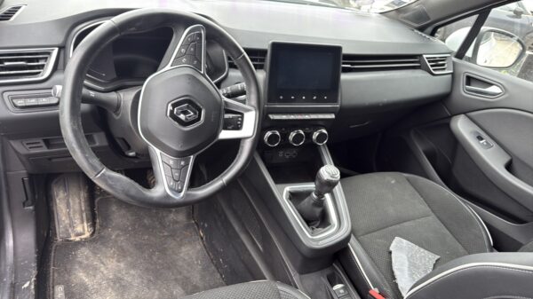 RENAULT CLIO – 10/04 à 16H20 – Image 2